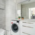 Bright Apartment Bulgarska With Parking Near Enea Stadium By Noclegi Renters