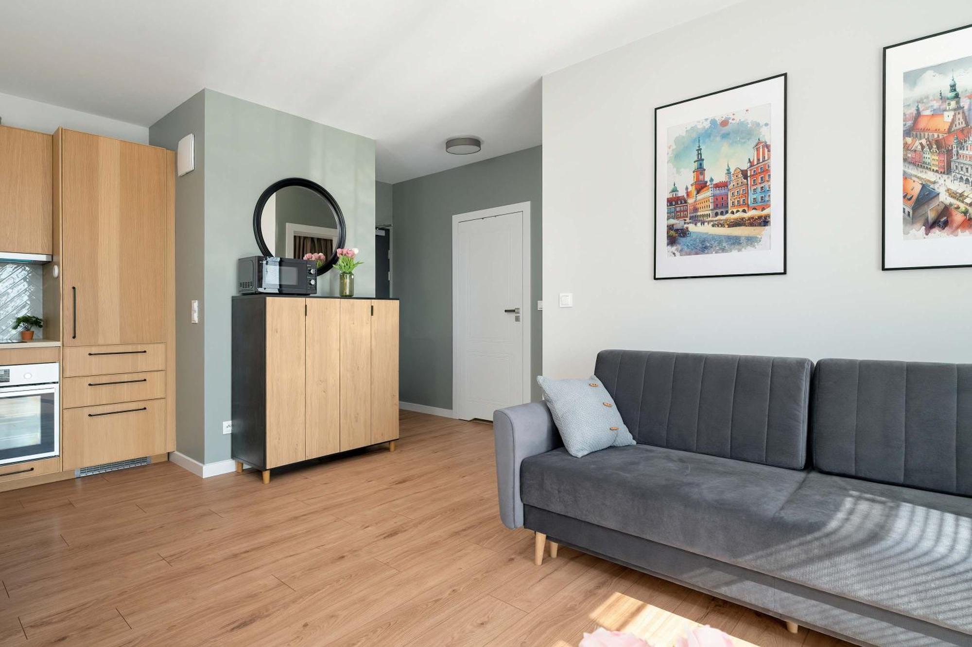 Bright Bulgarska With Parking Near Enea Stadium By Renters Apartament *